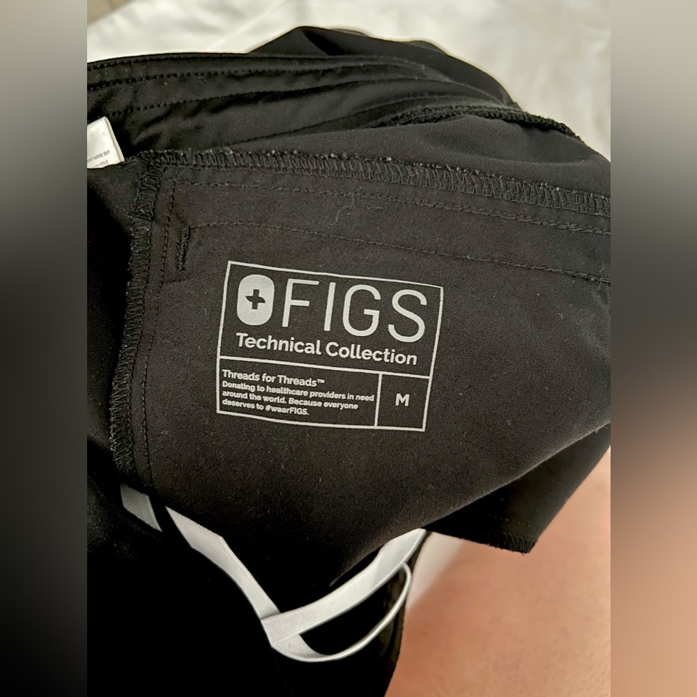 FIGS Mens Cargo Scrubs Pants - Picture 7 of 9